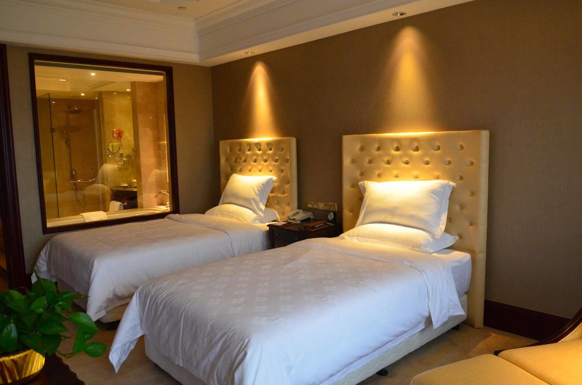 Haining Grand Palace Resort Jiaxing Exteriör bild